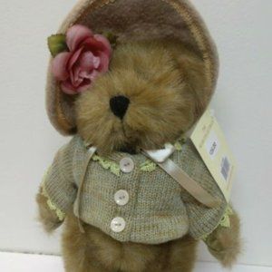 SEYMOUR MANN The Bear Collectibles new with tags 14" tall comes with stand